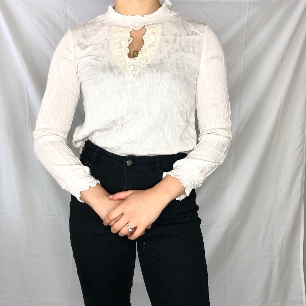 Women’s White Cream Babydoll Keyhole Blouse Top Size Small
